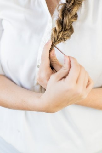 jennifer-munoz,boise-wedding-photographer,blooms-flower-studio,wedding-hair-tutorial-114